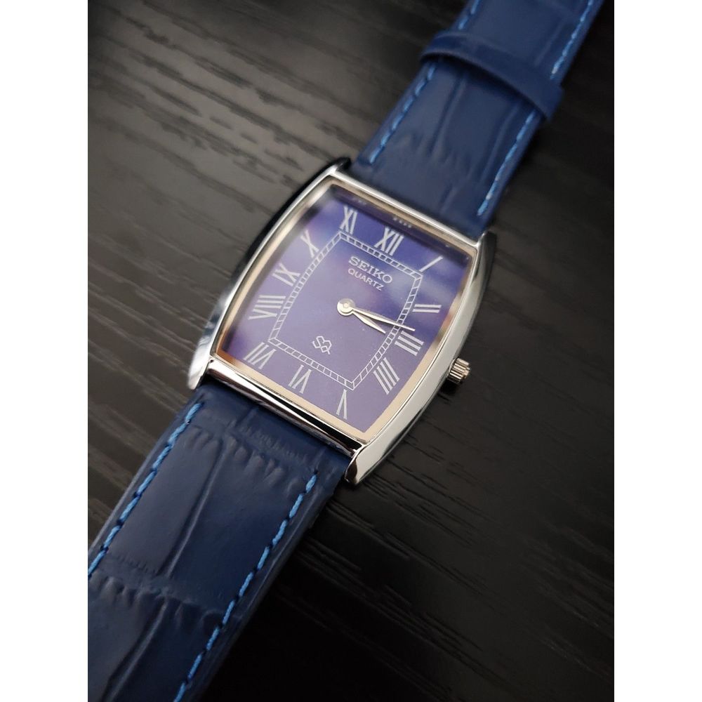 RARE - Mint Seiko SQ Tonneau Tank Men's Blue‎ Leather Watch